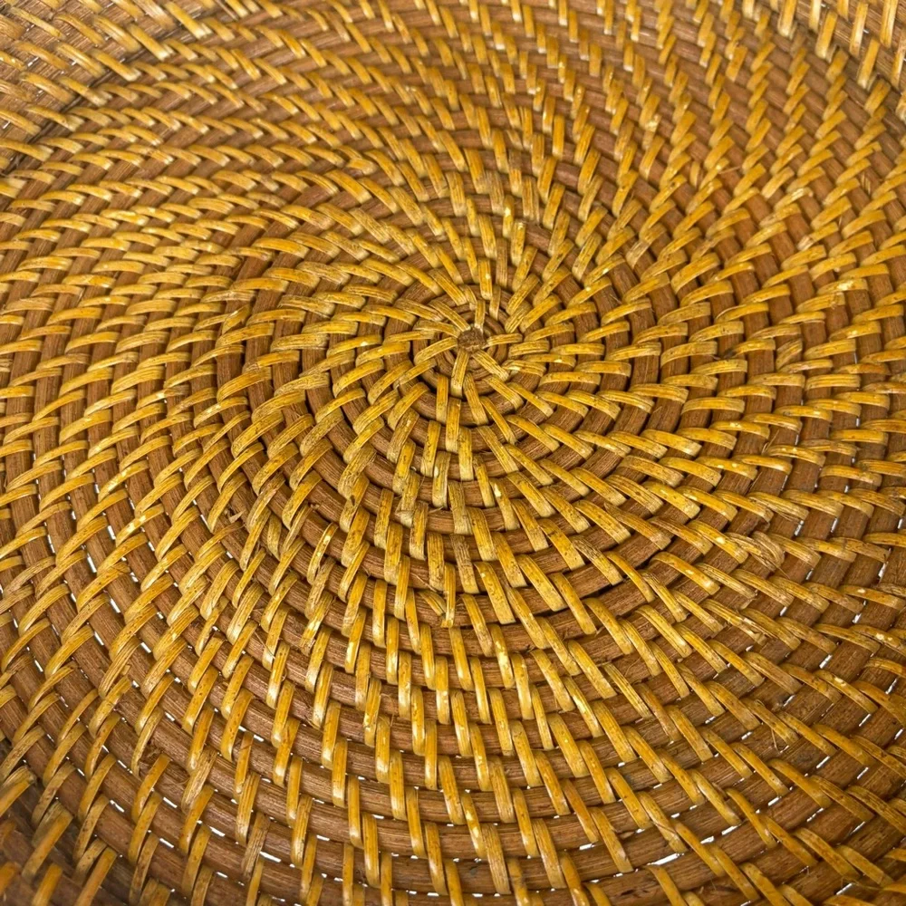 Large natural rattan pedestal fruit bowl/footed serving/display